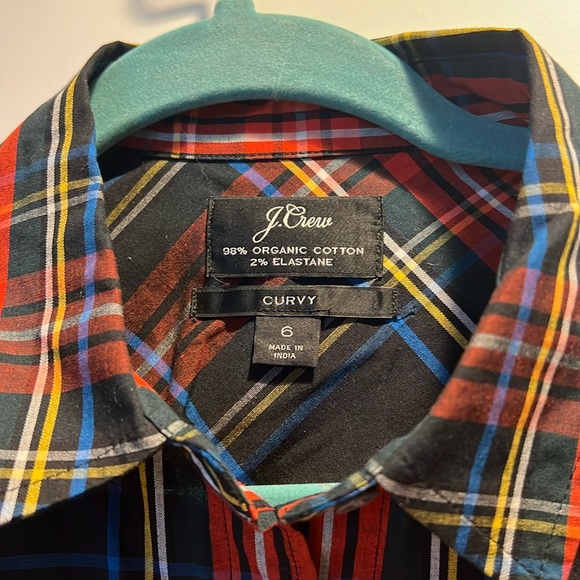 J. Crew 98% organic cotton plaid button-up shirt. Excellent condition! - Picture 3 of 8